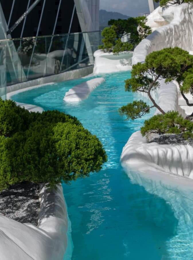 AMI Suites Butterfly Jacuzzi Pods